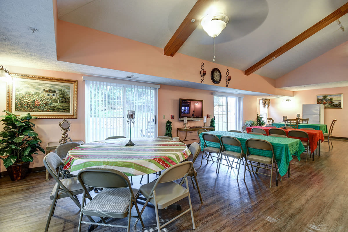 Photos and Video of Victory Place Senior Living in Barboursville, WV